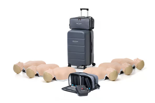 Första hjälpen-kit med Little Anne (Light) och AED Trainer