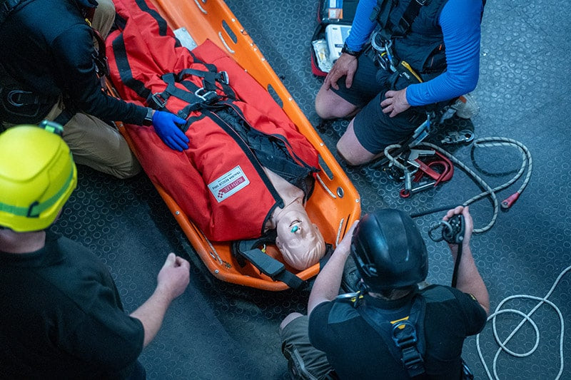 Trauma räddningsdocka med IV+IO