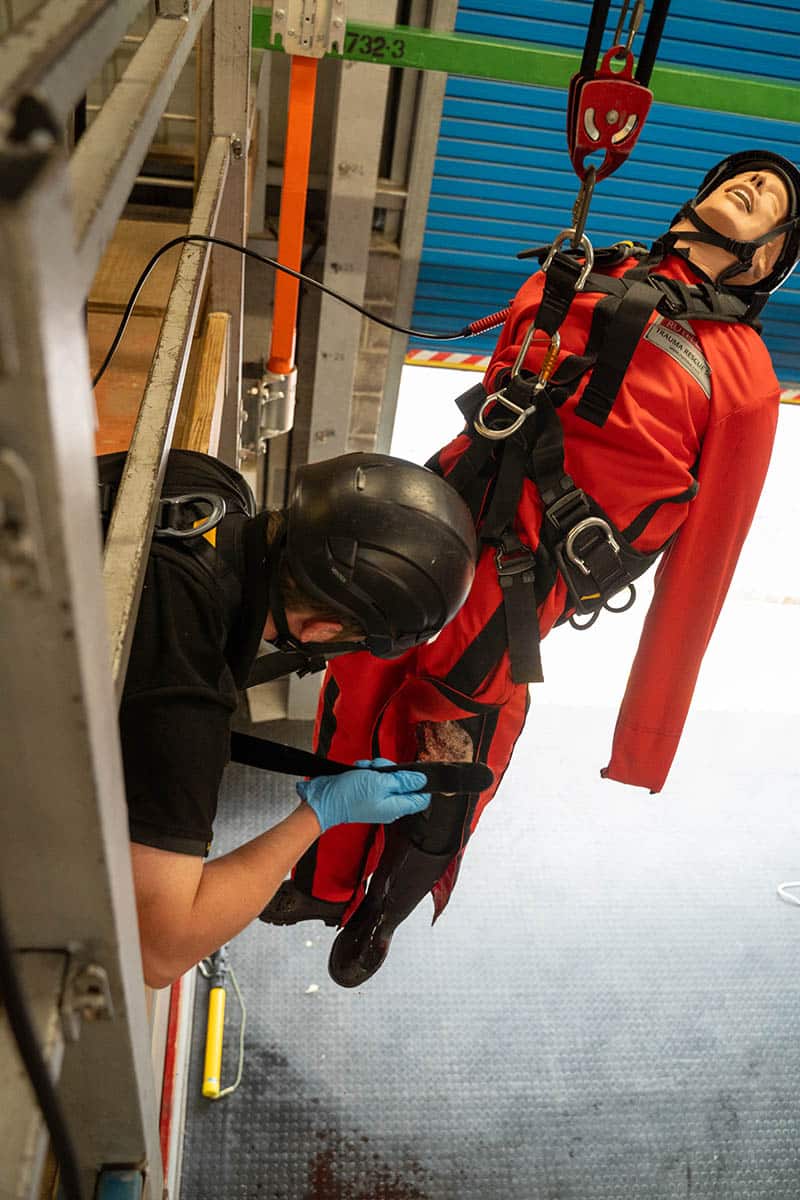 Trauma räddningsdocka med IV+IO