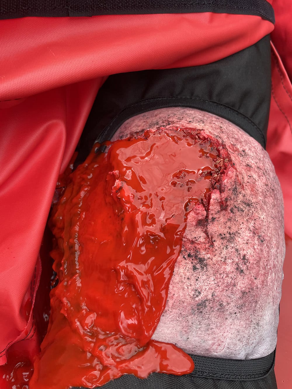 Trauma räddningsdocka med IV+IO