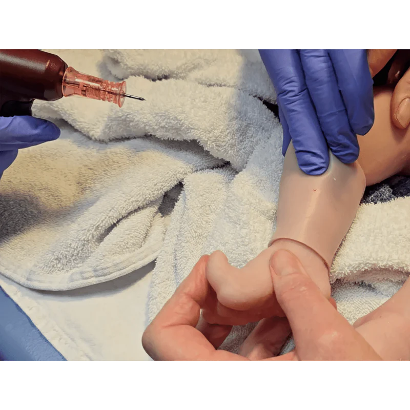 Baby SIMira - neonatal återupplivningsdocka